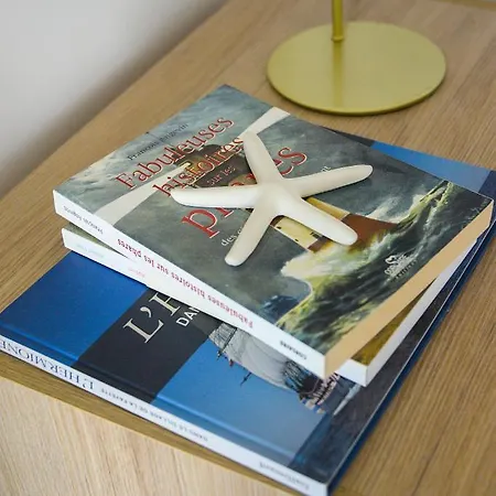 Le Bord De